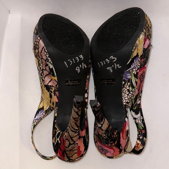 Guess Floral Animal Print Slingback Peep Toe Platform Heel Size 8.5M - EUC - Picture 10 of 11